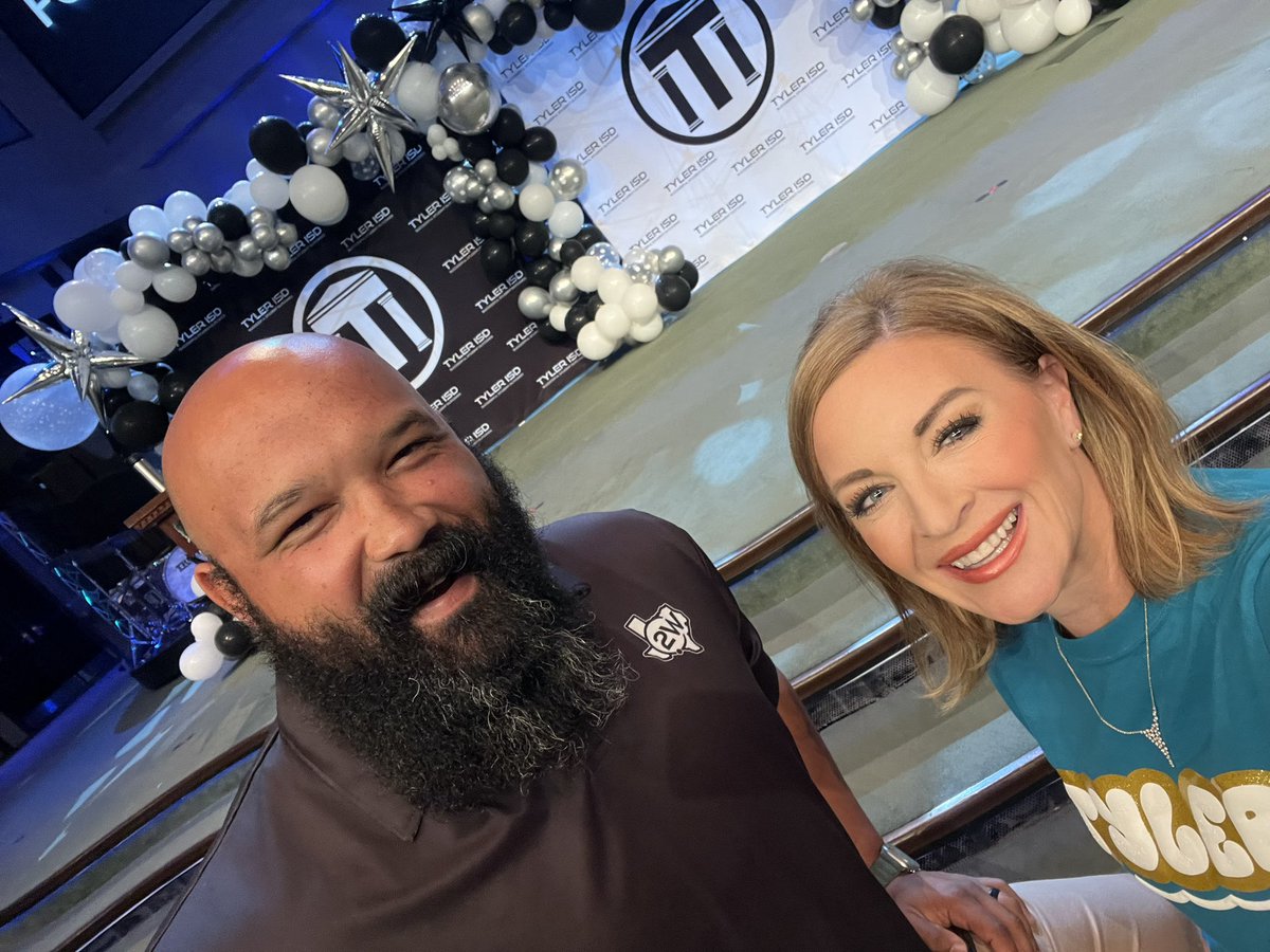 Celebrating 4 years with <a href="/TylerISD/">Tyler ISD 🏛</a> this month! I am amazed at what our Communications and Public Relations team has been able to accomplish in such a short period of time! Proud to be a part of this amazing School PR department, school district, and its leadership!