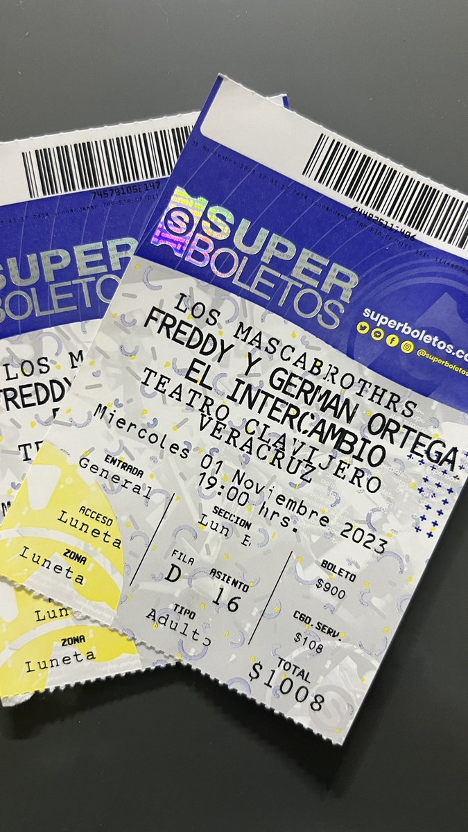 parejacuriosav3's tweet photo. @freddymasca1 les recomiendo que vayan a ver la obra, te ríes y te identificas por momentos… ah y también ves parejas que claramente son sw y todos nos miramos entre nosotros preguntándonos si serán sw!? Jajaja @elintercambiomx https://t.co/QKhqARmBxE