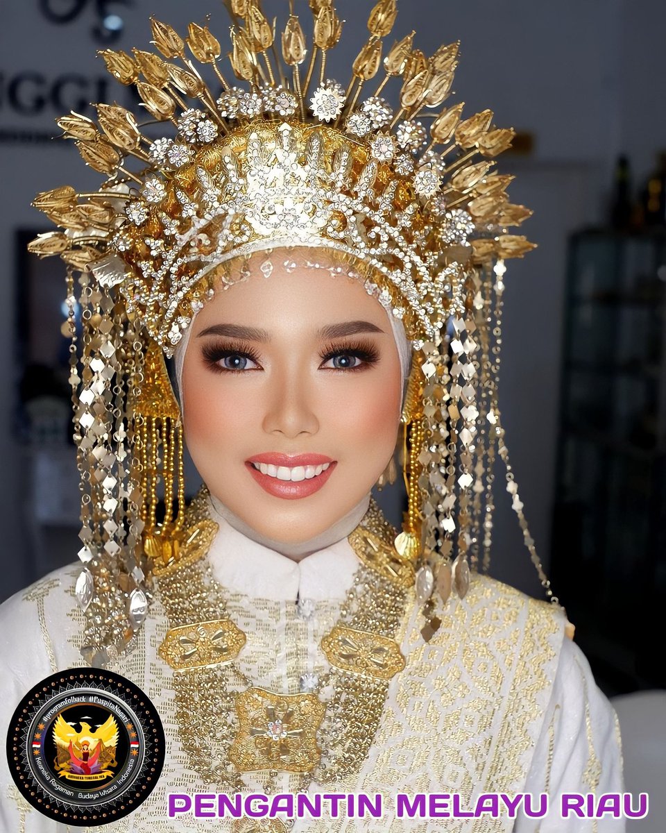 Violleta Vio (@violletavio1) on Twitter photo ๐ RELEASE PROMOTE ๐
#programfolback
#PuspitaNagari
Tata rias pengantin Indonesia
" Pengantin Melayu Riau "
Release by <a href="/ViolletaVio1/">Violleta Vio</a>
Cc
<a href="/TheArieAir/">Arie Dirgantara</a>
<a href="/wiwikherma/">Wiwik Hermawati</a>
<a href="/AzisDadun_/">Me #4</a>
<a href="/CantikaCahyhani/">Bunda Cantika</a>
Cek nama masing-masing pada utas
Sila saling follow ๐ค๐ป
๐ โฅ Next๐๐ป ๐ RELEASE PROMOTE ๐
#programfolback
#PuspitaNagari
Tata rias pengantin Indonesia
" Pengantin Melayu Riau "
Release by <a href="/ViolletaVio1/">Violleta Vio</a>
Cc
<a href="/TheArieAir/">Arie Dirgantara</a>
<a href="/wiwikherma/">Wiwik Hermawati</a>
<a href="/AzisDadun_/">Me #4</a>
<a href="/CantikaCahyhani/">Bunda Cantika</a>
Cek nama masing-masing pada utas
Sila saling follow ๐ค๐ป
๐ โฅ Next๐๐ป