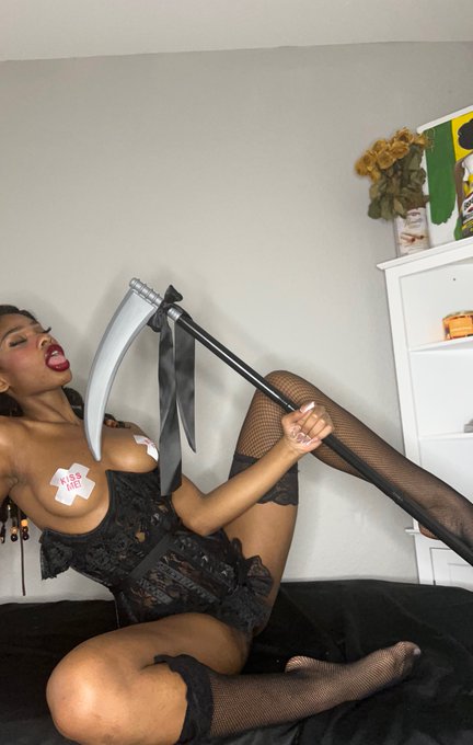 I&rsquo;ll take your soul   #Spooktober #SpookySzn #Halloween #Halloween2023 #onlyfans #sexy #pussy #Contentcreater<a href="/tag/spooktober"class="tags">#Spooktober</a><a href="/tag/spookyszn"class="tags">#SpookySzn</a><a href="/tag/halloween"class="tags">#Halloween</a><a href="/tag/sexy"class="tags"><span>#sexy</span></a><a href="/tag/snapchat"class="tags"><span>#snapchat</span></a><a href="/tag/sex"class="tags"><span>#sex</span></a><a href="/tag/pussy"class="tags"><span>#pussy</span></a><a href="/tag/onlyfans"class="tags"><span>#onlyfans</span></a><a href="/tag/nonutnovember"class="tags"><span>#nonutnovember</span></a>