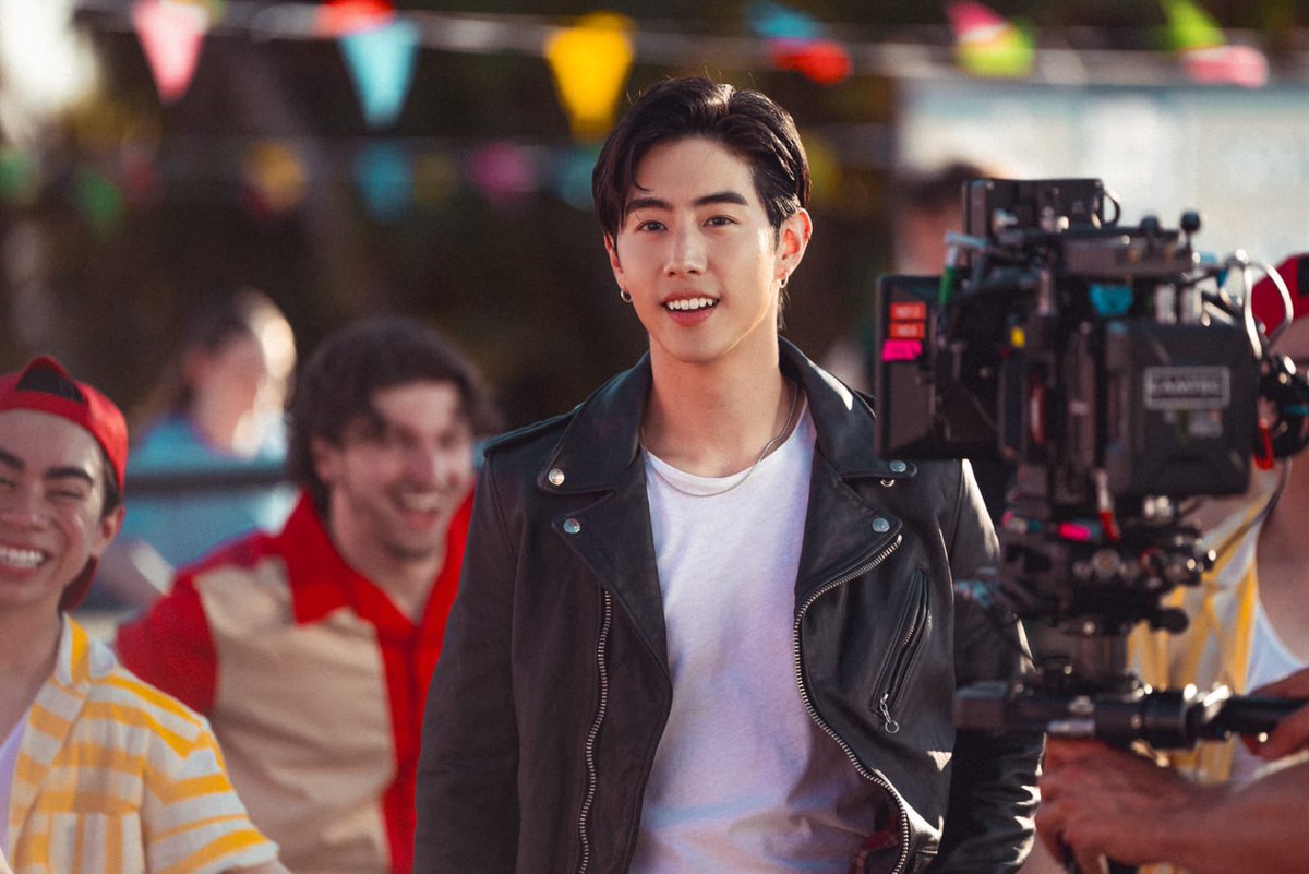 DNAmngmnt's tweet photo. Fallin'
MV filming

🖥️ Music Video: https://t.co/jHKSlZcfSE
🎧 Listen now: https://t.co/Ti5xUl6PPW

#FallinEP 
#MarkTuan #Mark 
#마크 #段宜恩
@marktuan https://t.co/PHBbzGtHtc
