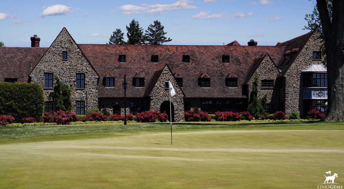 LinksGems's tweet photo. It’s in the LinksGems bylaws that whenever I get a request from a fellow Philly golfer, it must be honored.

So here’s a set from one of Philly’s finest: Aronimink Golf Club. Donald Ross built the course in 1928, and its status as Ross’s best work in the City of Brotherly Love by a rather comfortable margin was solidified by a Gil Hanse restoration in 2016-17.

Aronimink will host the 2026 PGA Championship, which promises to be terrific.
