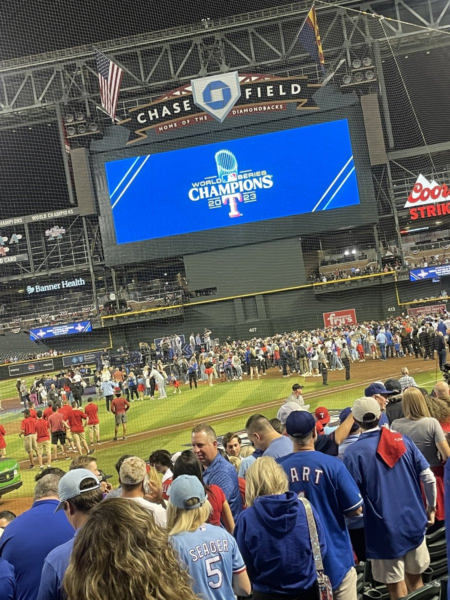 World Series Champs 🤍