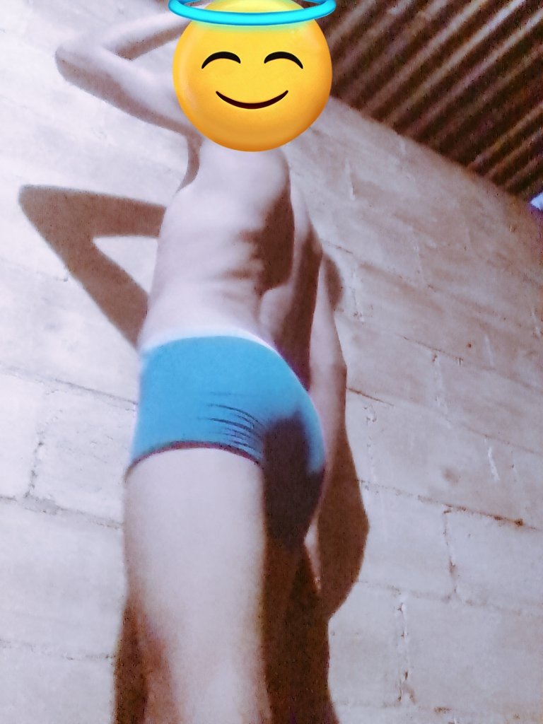 Ramos61276E's tweet photo. Hola chicos disponible soy pasivo https://t.co/4Drz5XDGLT