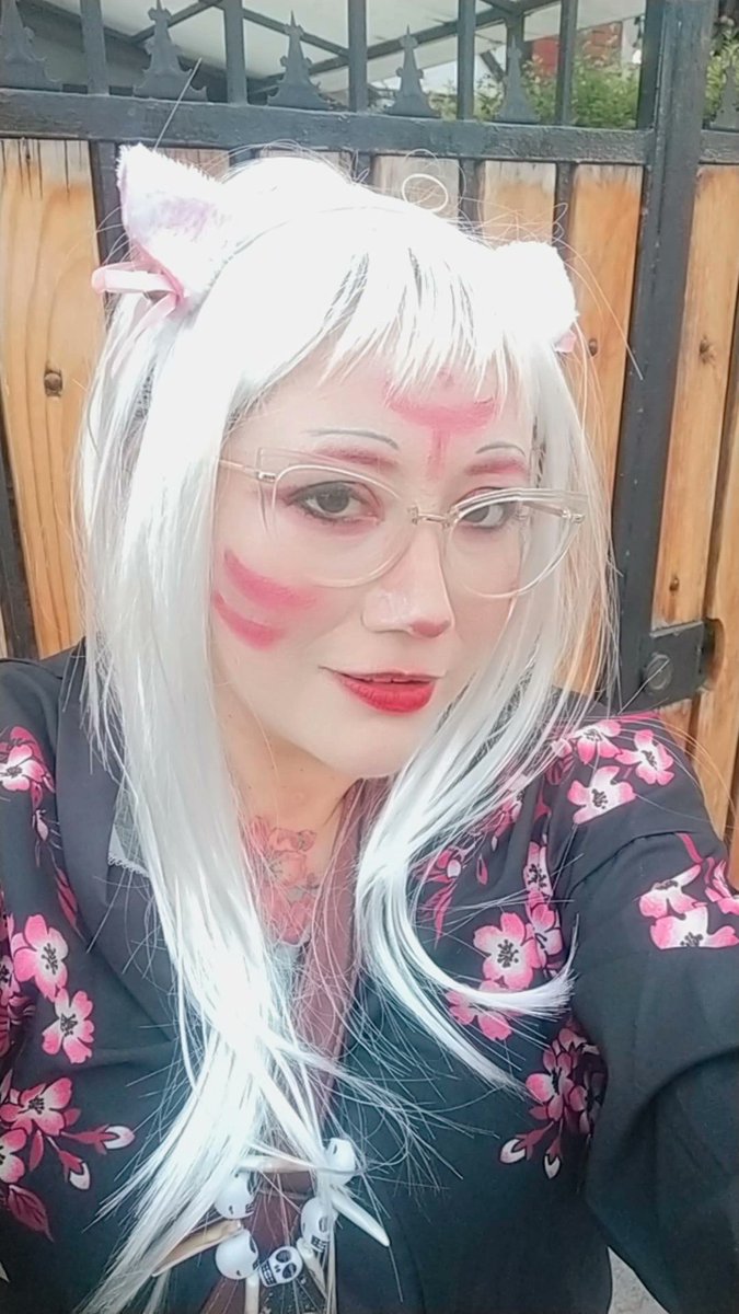 romy_riq's tweet photo. Mi disfraz de Halloween
#Halloween2023 #kitzune https://t.co/eDoJJ9OiLp