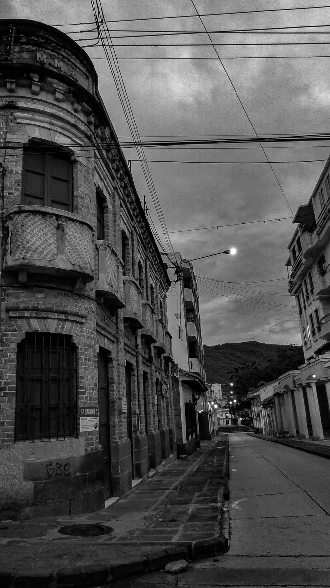 Sangilito a las 5:45am un sábado
Me📸