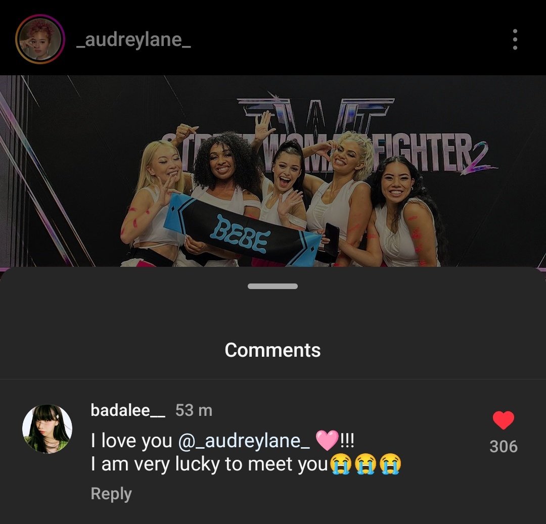 syubkoos's tweet photo. bada's reply on audrey's ig post! 😭🩵🩷 https://t.co/Bxv8kQT78X