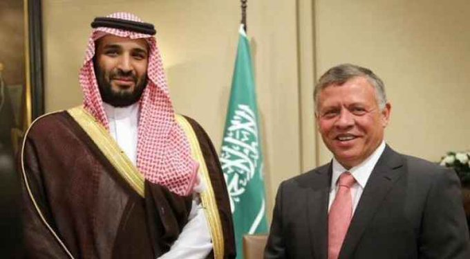 SoftWarNews's tweet photo. Yordania dan Arab Saudi memberi tahu Yaman bahwa mereka tidak akan mengizinkan wilayah udaranya digunakan untuk melawan Israel.  

Di sisi lain, kedua negara ini telah memberikan lampu hijau bagi pesawat tempur Israel utk menggunakan wilayah udaranya untuk menyerang Yaman. https://t.co/X6RL9mnSrD