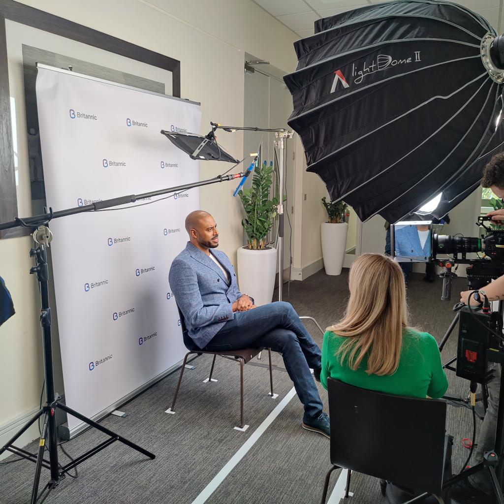 Mr <a href="/tjFive9/">Thomas John</a> <a href="/BritannicTech/">Britannic</a> doing a behind the scenes #PartnerPowered lights camera action....watch this space for the video when it's out.