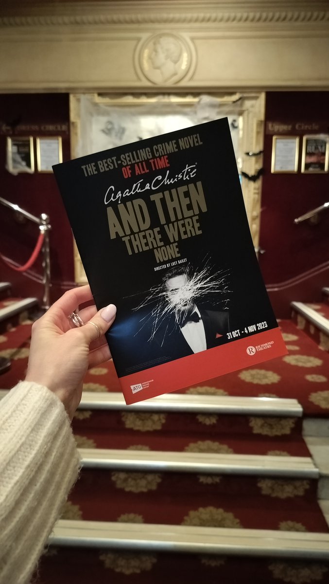 Agatha Christie tweet media