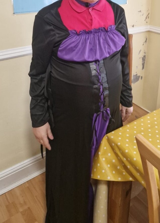 IrisCareGroupSL's tweet photo. We've been celebrating Halloween across our services, and the people we support put together some brilliant costumes 🎃

There were some fantastically spooky witches, jesters, and pirates, and we had even more at our service-wide Halloween party - keep an eye out for the photos! https://t.co/LVvykr8EEC