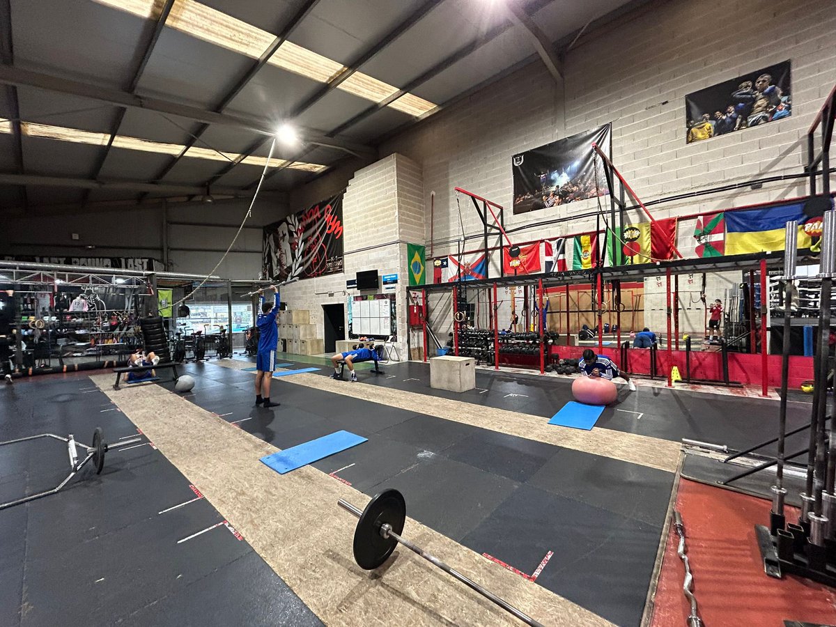 ROBERTO CARLOS tweet media