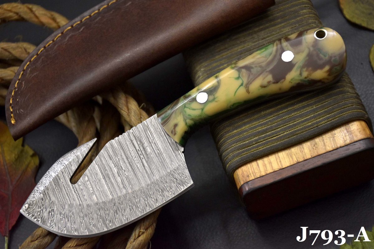 inc_knives's tweet photo. Custom Damascus Steel Gut Hook Hunting Knife Homemade With Resin Handle https://t.co/hkeSTsqfaO