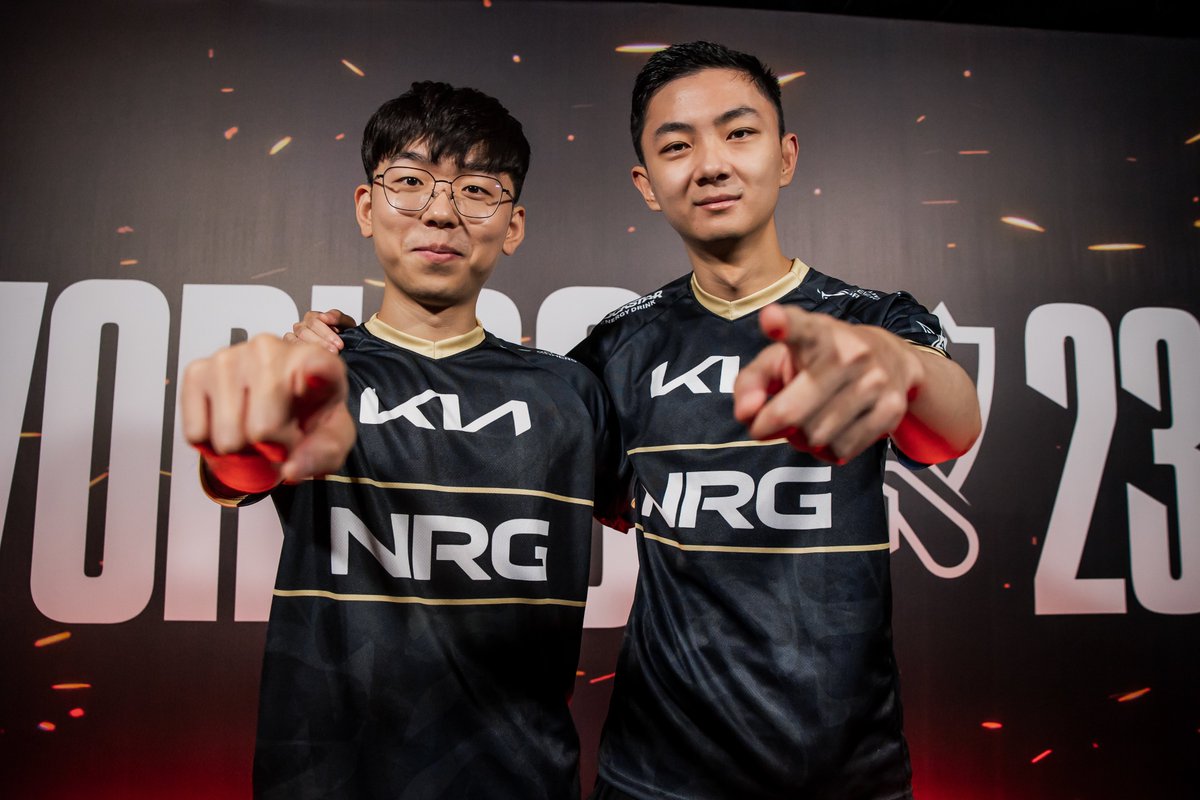 LCSOfficial's tweet photo. Quarterfinals ready. 

Watch NRG 🆚 WBG at 1AM PT / 4AM ET

#Worlds2023 https://t.co/iGUyYi92kh