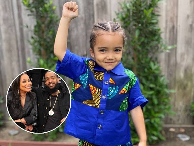 TillertheWorld's tweet photo. #INCASEYOUMISSEDIT 🤳
Lauren London atatakiwa kulipwa $5.6M na kupokea 50% kutoka kwenye Kampuni ya Mavazi ya Marathon ya Nipsey Hussle kwa niaba ya mtoto wao Kross,
Nipsey na Lauren wamedumu kwenye Mahusiano Yao tangu 2013 hadi 2019.
#MarathonContinue🏁 https://t.co/HT3HbVBNvN