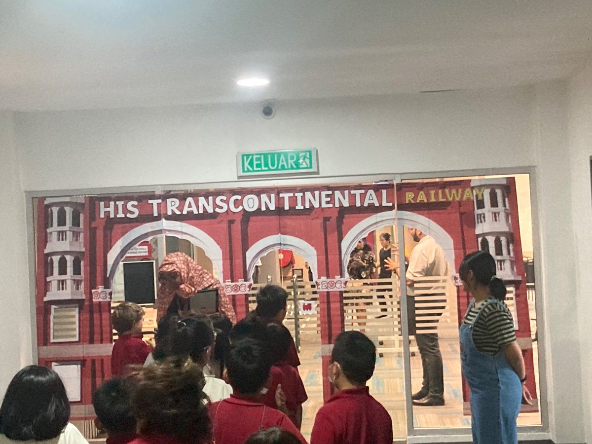 All aboard the HIS Express! What a fantastic Entry Point to launch MP2’s ‘All Aboard’ unit. Well done to all involved. <a href="/The_IPC/">IPC</a> #HIS_learning
