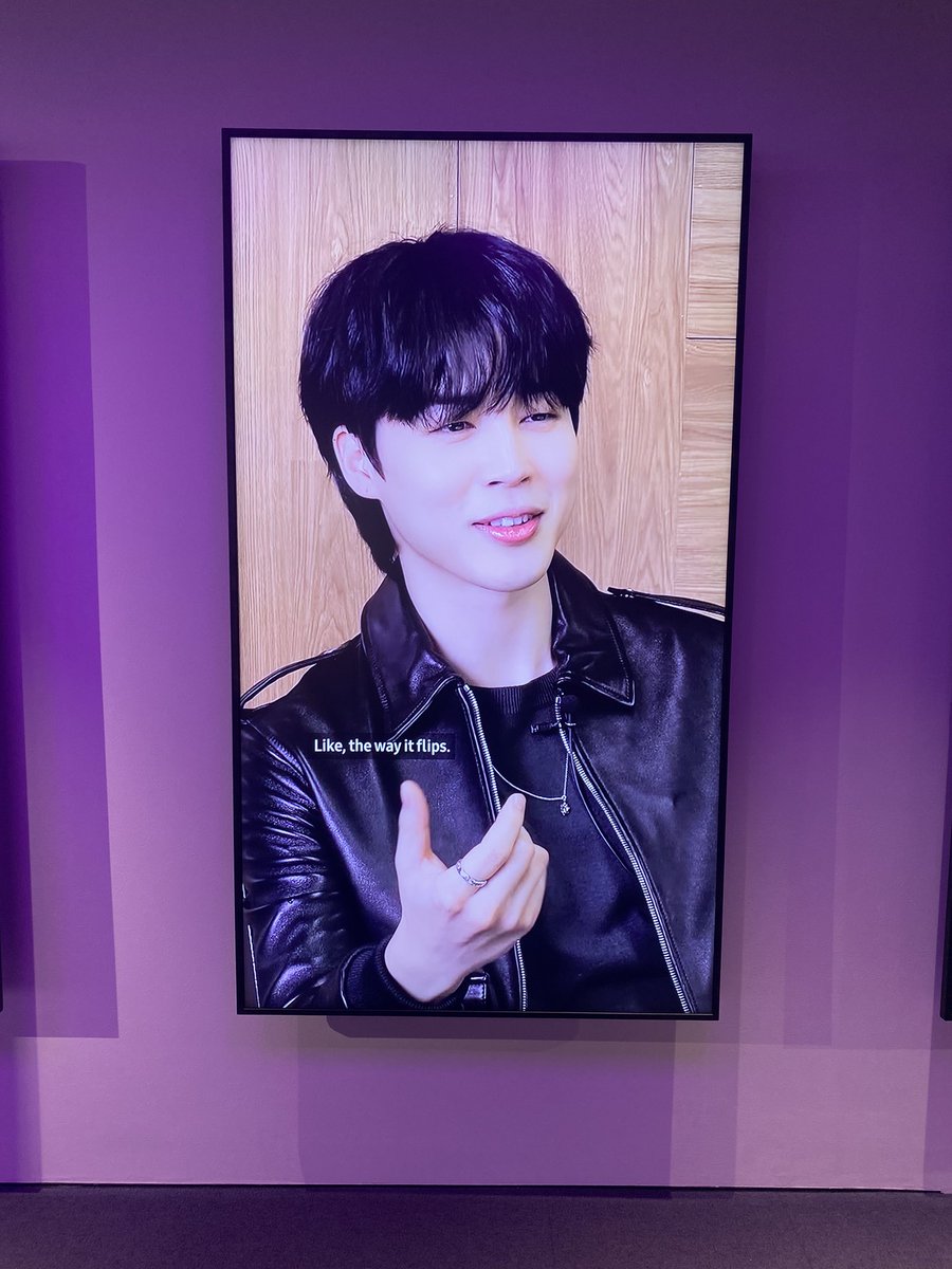akubi2525's tweet photo. #GalaxyHarajuku　
#JoinTheFlipSide
#GalaxyZFlip5　 　
#GalaxyTabs9
#GalaxyWatch6　 
#GalaxyPurplefloor
かわゆい
ジミン https://t.co/ptpIfdR6nn