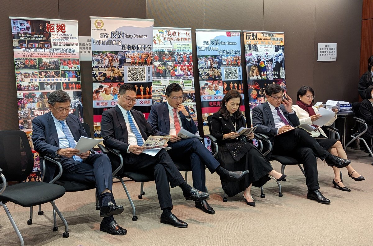 Pro-Beijing lawmakers & gay rights skeptics held a 2hr-presser to call for Hong Kong govt to ban the upcoming @GayGamesHK2023, accusing the 4-yearly global event of violating national security law due to its foreign connections & attempt to overturn Chinese traditional values.