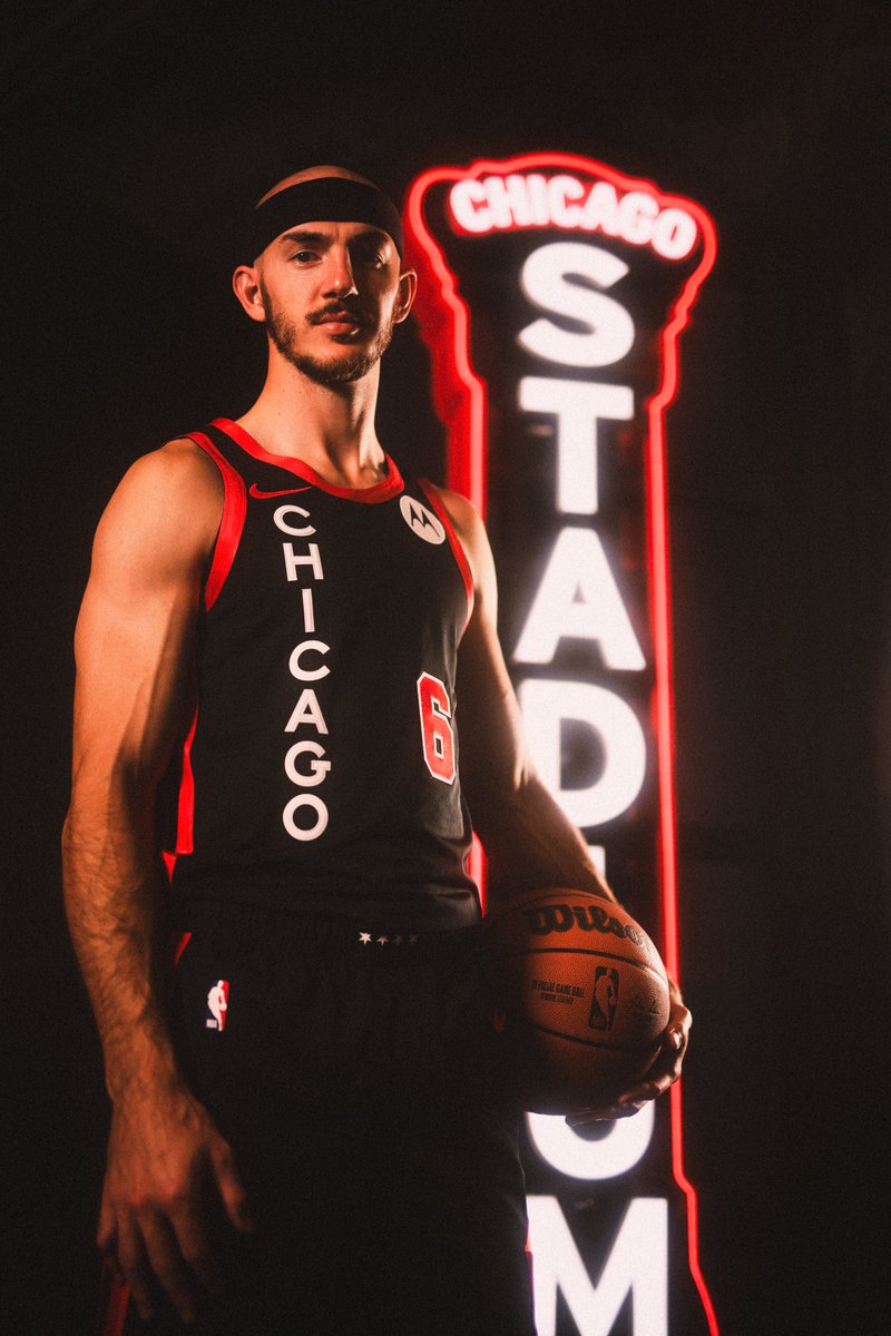 chicagobulls's tweet photo. Our new threads debut Friday. 

@MotorolaUS | https://t.co/PqhESWUXtq https://t.co/p15SolI2L6