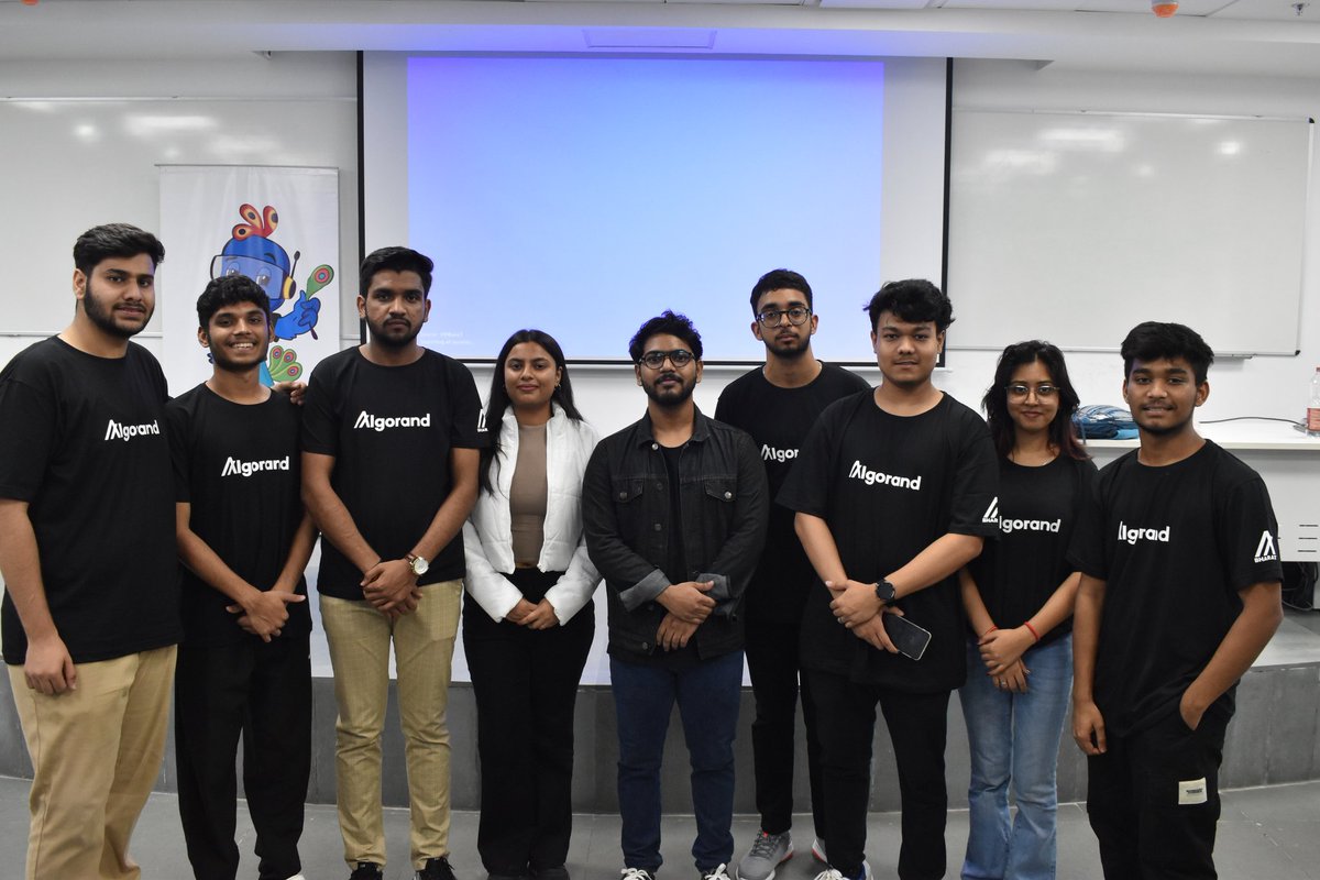 _devisha's tweet photo. 31.10.23
🚀Our first Algorand Blockchain Club event was a total hit! Big thanks to everyone who pitched in and joined us.
Special thanks to @mdmudassir0143 from @AlgoFoundation for a wonderful session! https://t.co/rszupKcvDg