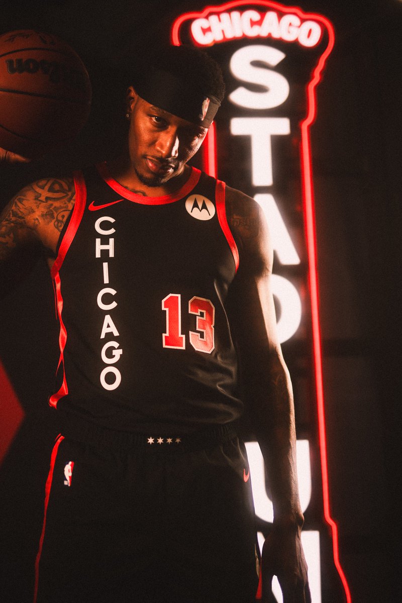 chicagobulls's tweet photo. Our new threads debut Friday. 

@MotorolaUS | https://t.co/PqhESWUXtq https://t.co/p15SolI2L6