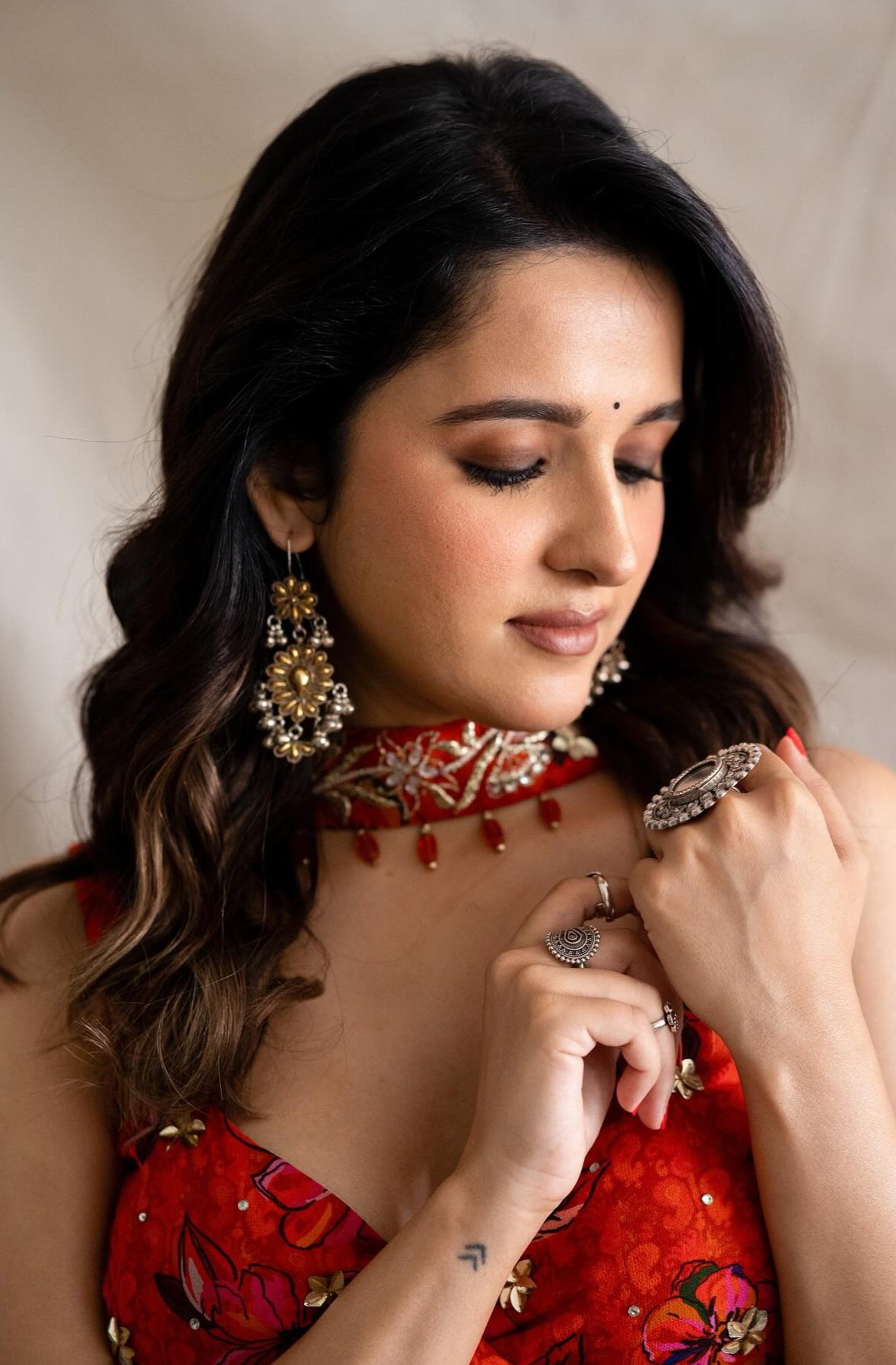 F96Jzt_bwAANel_?format=jpg&name=large