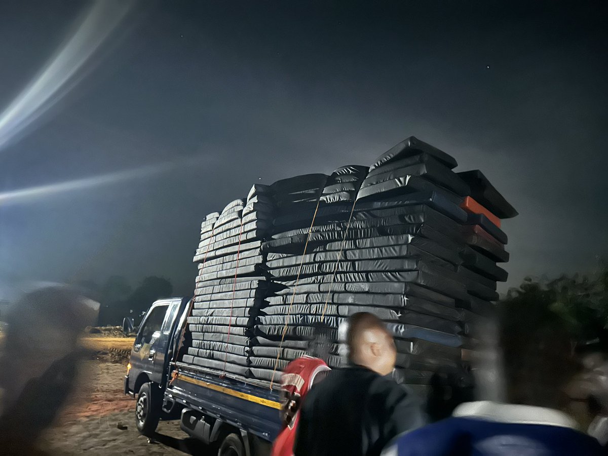 S_OkudzetoAblak's tweet photo. Last night, I supervised a mop up exercise in our displaced camps with the objective of handing out new mattresses to VRA-induced flood victims who may not have benefited from our earlier mattress distributions. 

As the most affected constituency in the country with as many as 21 displaced camps and 12,633 displaced persons according to official NADMO statistics, we are determined at ensuring that no relief item lies idle while people suffer.

It was a terribly traumatizing night for me — no human being deserves to live in classrooms, particularly after losing everything they have toiled for all their lives. 

I shall not relent in seeking JUSTICE for my devastated constituents.

May God help us. 🙏🏾