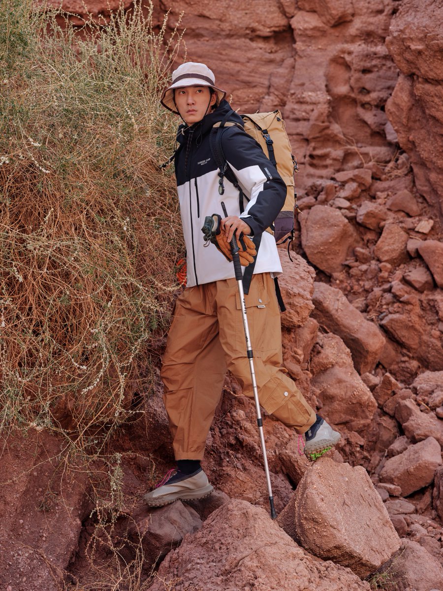 TanboerOfficial's tweet photo. Introducing the Tanboer 3-in-1 Down Jacket, crafted with dermizax outdoor performance fabric for ultimate rain protection! 🌧️💪

#Tanboer #TanboerOutdoor #OutdoorAdventure #UltimateProtection #AdventureInStyle #coat #winterfashion #downjacket #ecofriendlyfashion #jacket #ootd https://t.co/lop51vTyM1