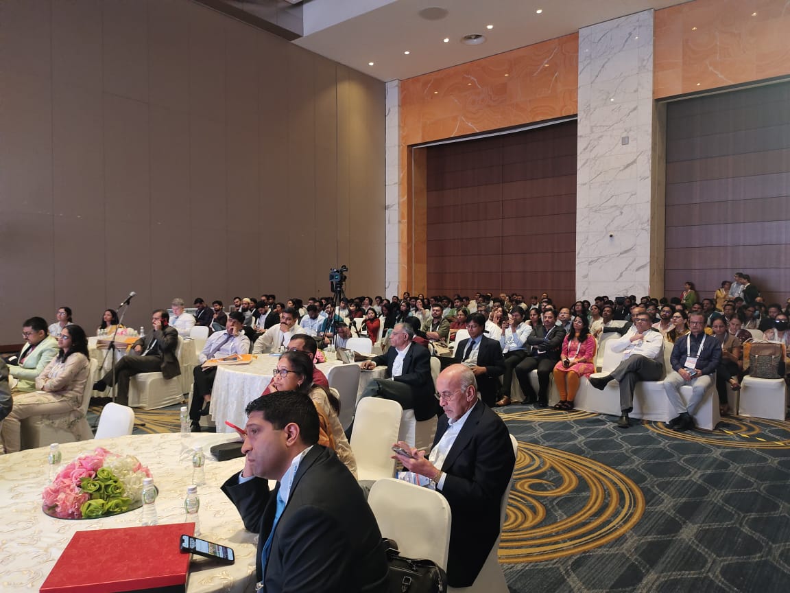Dr Paul Sugarbaker from Washington Cancer Institute delivering a Keynote talk on HIPEC to a packed audience in ICC 2023!

#ICC2023 #oncology #oncologyconference #CancerConference #OncologyUpdates