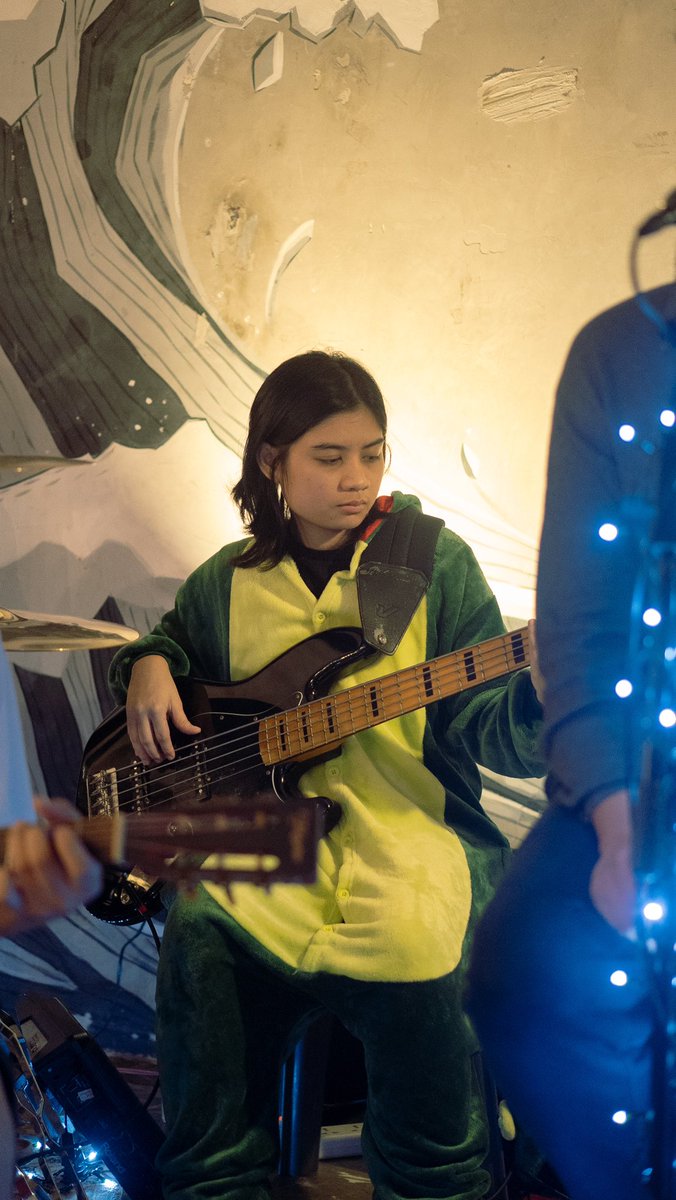 more snapshots from SOLACE: An Intimate Gig
— featuring @fitterkarma 

📸 @taliabrnrd