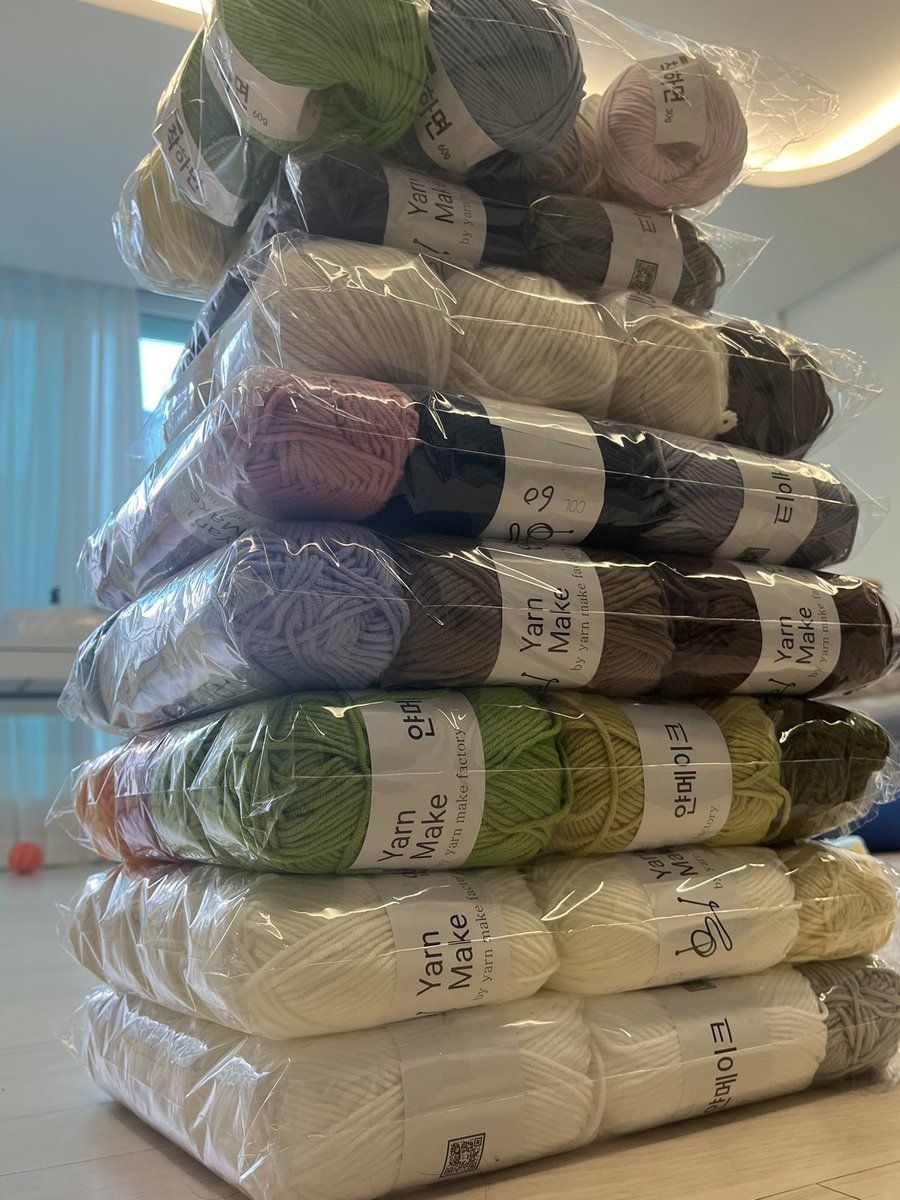 실탑🧶🧶
내일 시험 끝나요 드디어👍🏻
뜨개질 갈길게요💕💕