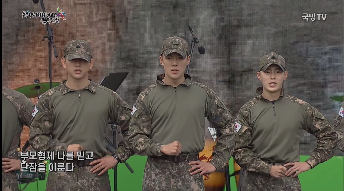 MonstaXVotingSQ's tweet image. [ #MINHYUK UPDATE]

Military performance of #MINHYUK has been uploaded in the 국방 tv in YouTube. 

🔗youtu.be/UZNQ5JHQoBg?si…

Make sure to watch, like and comment on this video 💖

#MINHYUK #몬스타엑스 #MONSTAX #MONSTA_X #민혁 @OfficialMonstaX