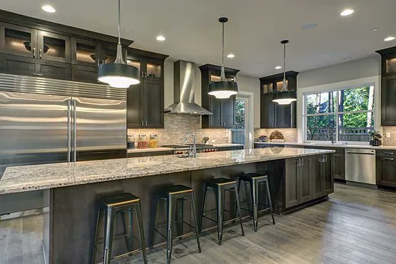 HPKFlorida's tweet image. Dreaming of a kitchen that's both functional and fabulous? The secret lies in the perfect kitchen island design!   Dive into our latest blog!

halfpricekitchens.com/post/kitchen-i… 

#KitchenIslandDesign #HalfPriceKitchens #KitchenDesignLayout #CentralFlorida #KitchenRenovation