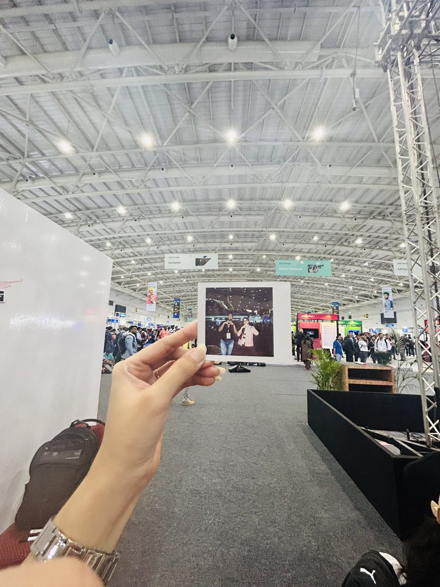 Reporting live from #Day1 of #SAPTeched 2023! ✨🎉🫶🏻

The energy and vibe on the showfloor is crazyyyy! 🔥
<a href="/rohankoul/">Rohan Koul</a>