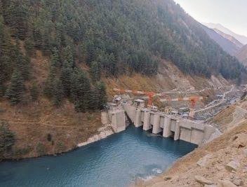 DefenseDagger's tweet photo. The Gorkhaland Territorial Administration (GTA) has taken an in-principle decision not to allow any fresh #hydropower projects in the hills of Darjeeling and Kalimpong.

The decision was taken at a recent GTA meeting  in wake of the recent flash flood disaster, demands financial assistance.