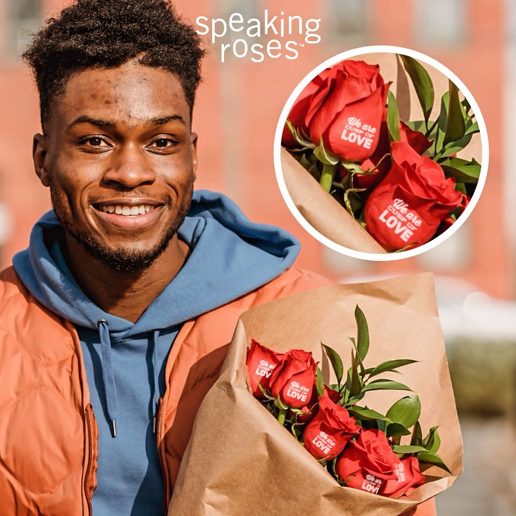 Speakingroses's tweet photo. Roses that speak volumes without words.
#investnow 
#speakingroses 
https://t.co/yf4CgOueam

#PersonalizedPrinting #CustomizedRoses 

#Giftspeakingroses #askforfranchisee 
#ideaofperfection

We love to see you to be a part of the Speaking Roses global family. 

#blackbusiness https://t.co/a4VgR5MMmq