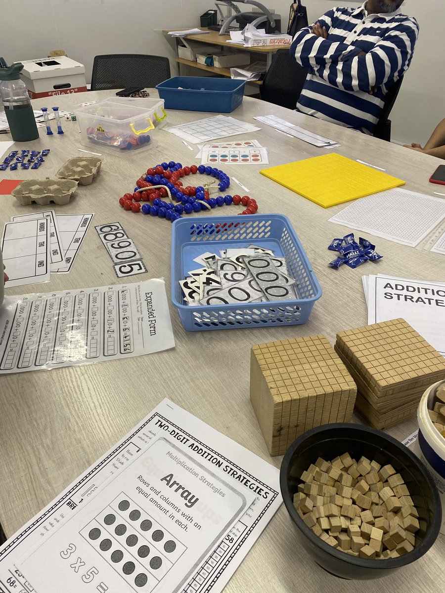 marcellevleenen's tweet image. A school is only as good as its teachers- loved this engaging parent workshop led by @becia1978 our Maths coordinator @WISNamibia ! Thanks to all the parents for their attendance! #LearningAtWIS