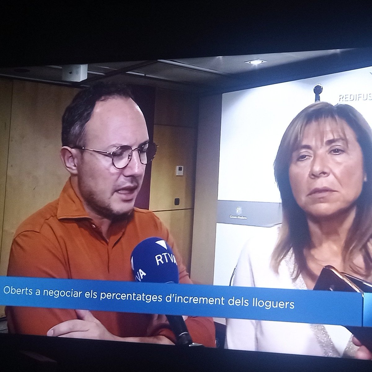 Expressions com: "potser no ens hem sabut explicar", quan tots ho hem entès clarament o "la manifestació és un clam perquè tots els responsables polítics fóssim capaços de posar-nos d’acord" quan governen amb majoria absoluta, és un insult a la intel·ligència de la gent.