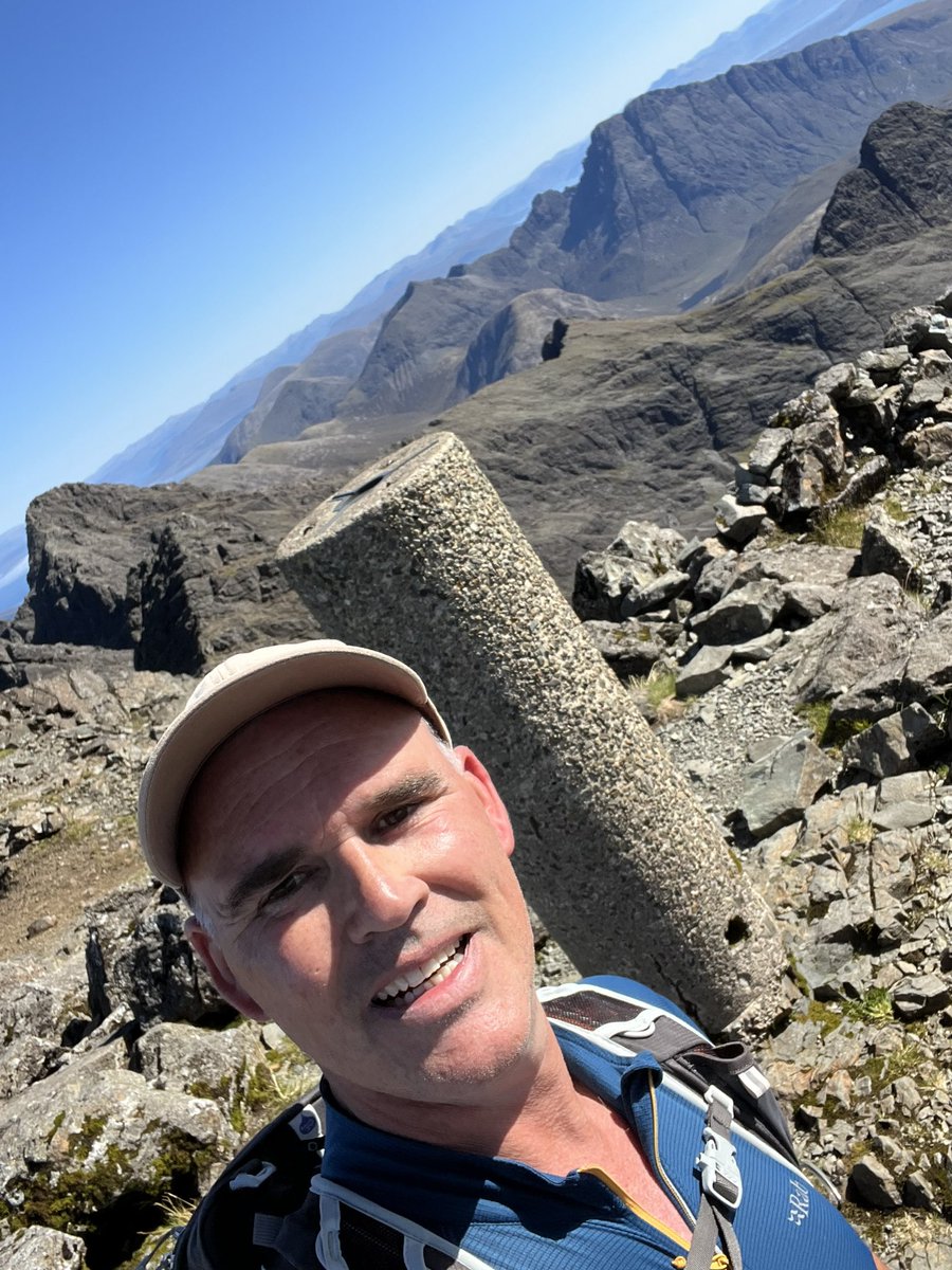 Manclee's tweet photo. Happy #trigpointThursday and these from the summit of Bruach na Frìthe in the Black Cuillin #mountain range on the Isle of #Skye early September. Stunning weather and a beautiful walk. @VisitSkye @TrigThursday @VisitScotland #Scotland @munrobagger_app https://t.co/yKFpj7M9eS