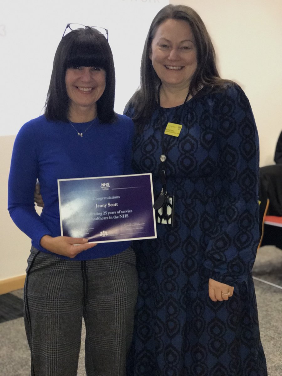 🎉Celebrating Jenny, our Lead Clinical Pharmacist for Acute, as she receives a Long Service Award from Melinda our acute ADoP. 🏆3 decades of unwavering commitment and expertise, shaping the future of healthcare. Congratulations, Jenny! 🥂 #PharmacyLeadership #WeArePharmacy