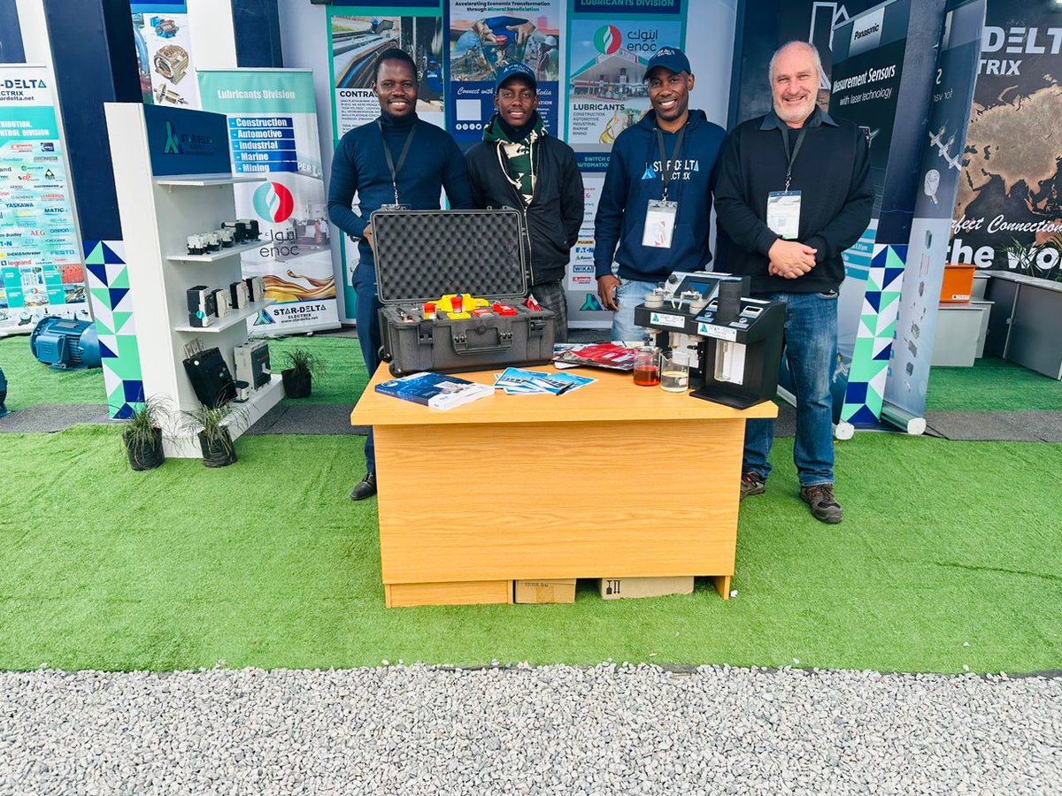 ElectrixStar's tweet photo. Be sure to join us for another great day at MINEENTRA! Our experienced team is eager to answer any questions that you have 🔥 We are located outside of Hall 4! 

#team #contactus #thebest #success #business #people #quality #makingwaves #makingworkfun https://t.co/pUFgfcirDE
