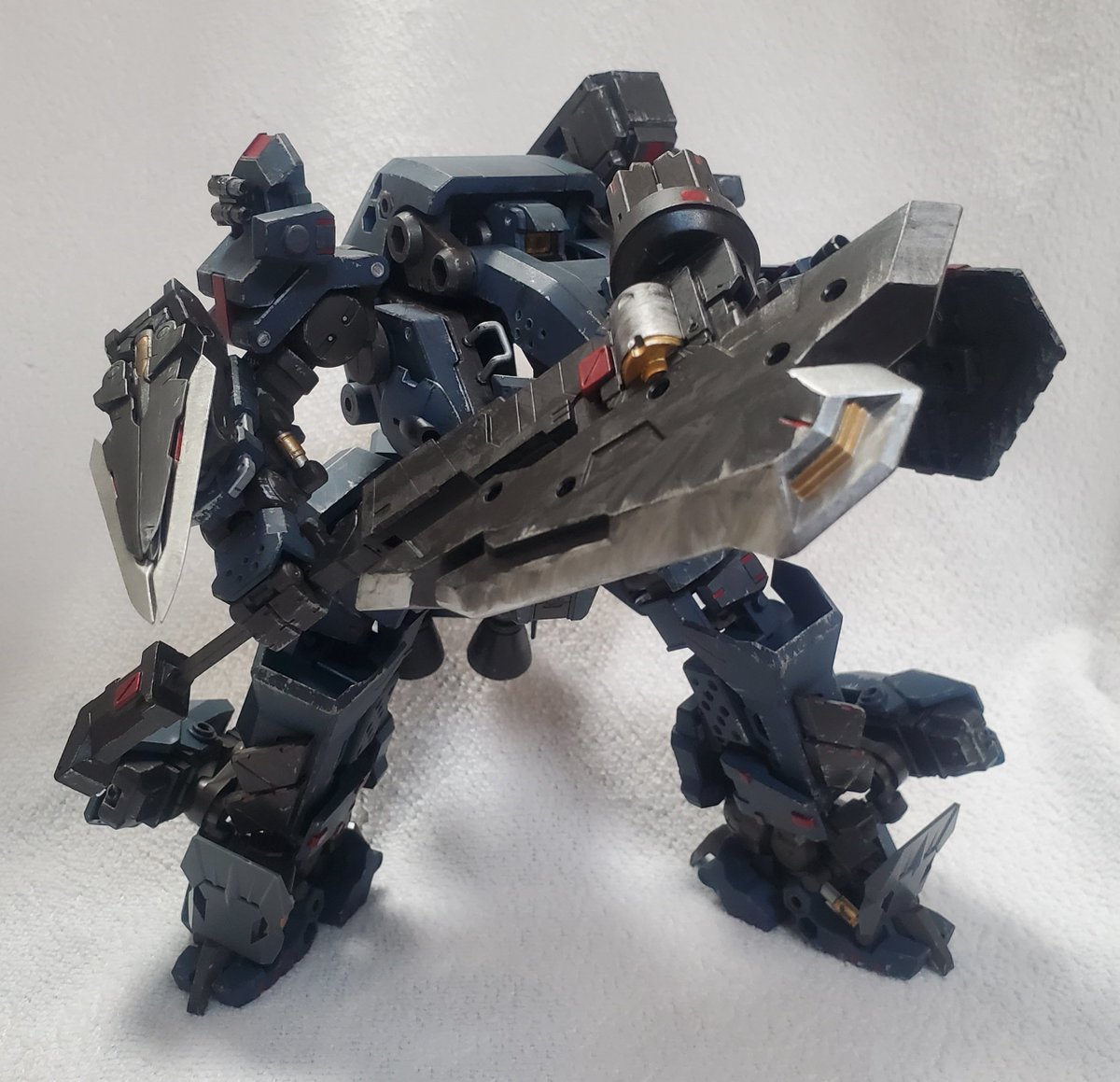 「#ヘキサギア バルクアーム用の斧を作った バカ鉄砲の次はバカアックスかい!」|とどろきのイラスト