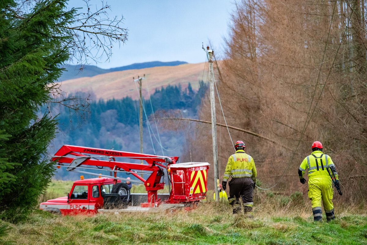 Noticed any damage to our network, trees on power lines or something that looks dangerous? Stay a safe distance away and call 105 or pop us a DM immediately! We will get an engineer out as quickly as possible to assess the damage and make repairs.