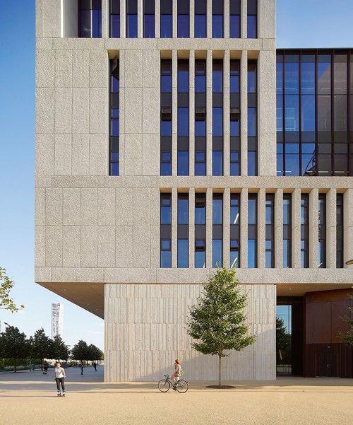 RIBAJ's tweet photo. With University College London’s eastwards expansion into the former Olympic park, Stanton Williams creates a convincing piece of a promised new urban quarter, writes @hughpearman
https://t.co/xRLYpyR8dM
@_SW_News @ucl #ribajreview https://t.co/A2QCpFRB4j