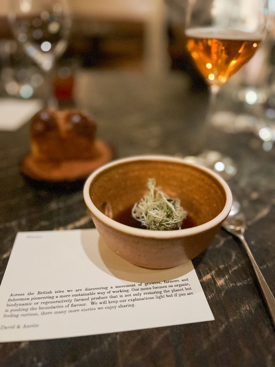 alex_ne's tweet photo. Finally made it to The UK's number one restaurant, 2023. An utterly gorgeous evening with @AmyDistilled. 
⭐️⭐️⭐️⭐️⭐️
📍 Grace &amp; Savour at @HamptonManor https://t.co/yw65bvVcFc