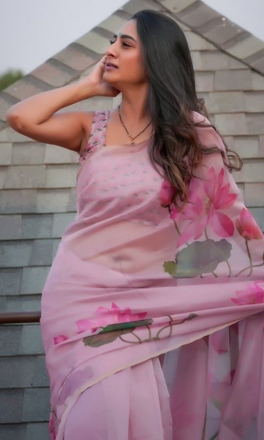 F96iSP2WYAAB_0B?format=jpg&name=900x900