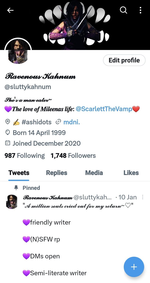 sluttykahnum's tweet photo. #ashidots 

I just realised that my layout looks like shit if you view it from light mode 😭 https://t.co/UK64YvxjXa