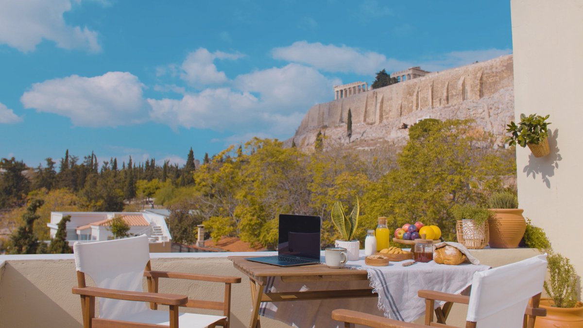 GreceHebdo's tweet photo. #Athènes figure parmi les 20 villes du monde les plus accessibles & les plus attrayantes pour les nomades numériques selon une étude par la plateforme mondiale de ressources humaines #WorkMotion.
Lire plus 👇
https://t.co/LW2Qiu3YZp
#digitalnomads #workfromgreece #discovergreece https://t.co/x2JWvPQ8u6