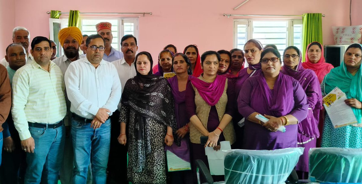 Nasha Mukt Himachal Abhiyan - Official (@nashamuktuna) on Twitter photo рдореЛрдордирд┐рдпрд╛рд░ рдкрдВрдЪрд╛рдпрдд рдореЗрдВ "рд╣рд░ рдШрд░ рджрд╕реНрддрдХ рдЕрднрд┐рдпрд╛рди" рдХреЗ рдЪрд▓рддреЗ рдЧрд░реНрд╡рдирдореЗрдВрдЯ рд╕реАрдиреАрдпрд░ рд╕реЗрдХреЗрдВрдбрд░реА рд╕реНрдХреВрд▓ рдмреМрд▓ рдХреЗ "рдПрдирдПрд╕рдПрд╕" рдХреЗ рдЫрд╛рддреНрд░реЛрдВ рджреНрд╡рд╛рд░рд╛ рдПрд╕рдбреАрдПрдо рдмрдВрдЧрд╛рдгрд╛ "рдордиреЛрдЬ рдХреБрдорд╛рд░" рдХреА рдЕрдзреНрдпрдХреНрд╖рддрд╛ рдореЗрдВ рд▓реЛрдЧреЛрдВ рдХреЛ рдШрд░ - рдШрд░ рдЬрд╛рдХрд░ рджрд┐рдпрд╛ рдирд╢реЗ рд╕реЗ рджреВрд░ рд░рд╣рдиреЗ рдХрд╛ рд╕рдВрджреЗрд╢....
<a href="/NMBA_MSJE/">Nasha Mukt Bharat Abhiyaan</a> <a href="/NISD_India/">National Institute of Social Defence (NISD)</a> <a href="/CMOFFICEHP/">CMO HIMACHAL</a>
<a href="/SP_UnaHP/">Superintendent of Police District Una</a> <a href="/RaghavSharmaIAS/">Raghav Sharma</a> рдореЛрдордирд┐рдпрд╛рд░ рдкрдВрдЪрд╛рдпрдд рдореЗрдВ "рд╣рд░ рдШрд░ рджрд╕реНрддрдХ рдЕрднрд┐рдпрд╛рди" рдХреЗ рдЪрд▓рддреЗ рдЧрд░реНрд╡рдирдореЗрдВрдЯ рд╕реАрдиреАрдпрд░ рд╕реЗрдХреЗрдВрдбрд░реА рд╕реНрдХреВрд▓ рдмреМрд▓ рдХреЗ "рдПрдирдПрд╕рдПрд╕" рдХреЗ рдЫрд╛рддреНрд░реЛрдВ рджреНрд╡рд╛рд░рд╛ рдПрд╕рдбреАрдПрдо рдмрдВрдЧрд╛рдгрд╛ "рдордиреЛрдЬ рдХреБрдорд╛рд░" рдХреА рдЕрдзреНрдпрдХреНрд╖рддрд╛ рдореЗрдВ рд▓реЛрдЧреЛрдВ рдХреЛ рдШрд░ - рдШрд░ рдЬрд╛рдХрд░ рджрд┐рдпрд╛ рдирд╢реЗ рд╕реЗ рджреВрд░ рд░рд╣рдиреЗ рдХрд╛ рд╕рдВрджреЗрд╢....
<a href="/NMBA_MSJE/">Nasha Mukt Bharat Abhiyaan</a> <a href="/NISD_India/">National Institute of Social Defence (NISD)</a> <a href="/CMOFFICEHP/">CMO HIMACHAL</a>
<a href="/SP_UnaHP/">Superintendent of Police District Una</a> <a href="/RaghavSharmaIAS/">Raghav Sharma</a>