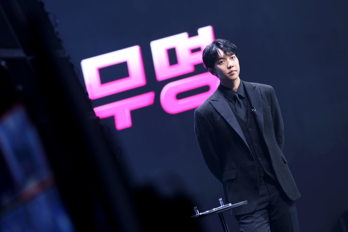 byhumanmade_'s tweet photo. .　 ∧,,∧
∩(＾ 0 ＾)∩     All 어게인~A~
ヽ　　　ノ       
　.|　　|
　 U⌒U.

오늘은 MC승기님 보는 날~(~˘▾˘)~♫•*¨*•.¸¸♪
모두 승기님과 신나게 달릴 준비 되셨죠?! 💨

JTBC <싱어게인3>
오늘밤 10시 많은 시청 부탁드립니다-!

#싱어게인3 #jtbc #MC #이승기 #LeeSeungGi https://t.co/lBbO4wF4Fh